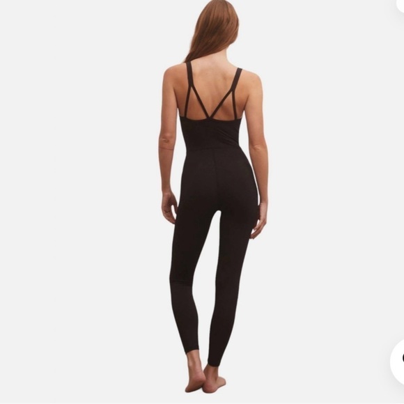 Z Supply go for it rib jumpsuit in Black - Picture 2 of 6